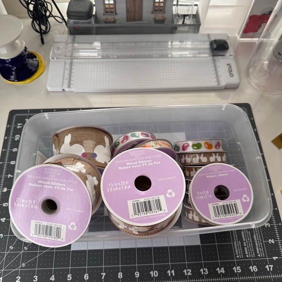 Easter Bunny and Egg Ribbon Set - Picture 2 of 3